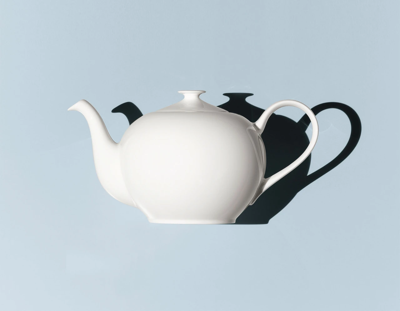Teekanne aus hochwertigem Porzellan von Dibbern